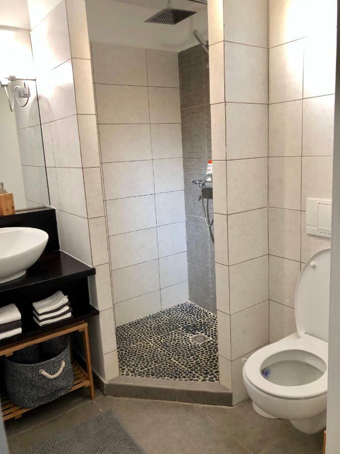 Appartement Au Bord De L'Eau Le Moule Luaran gambar