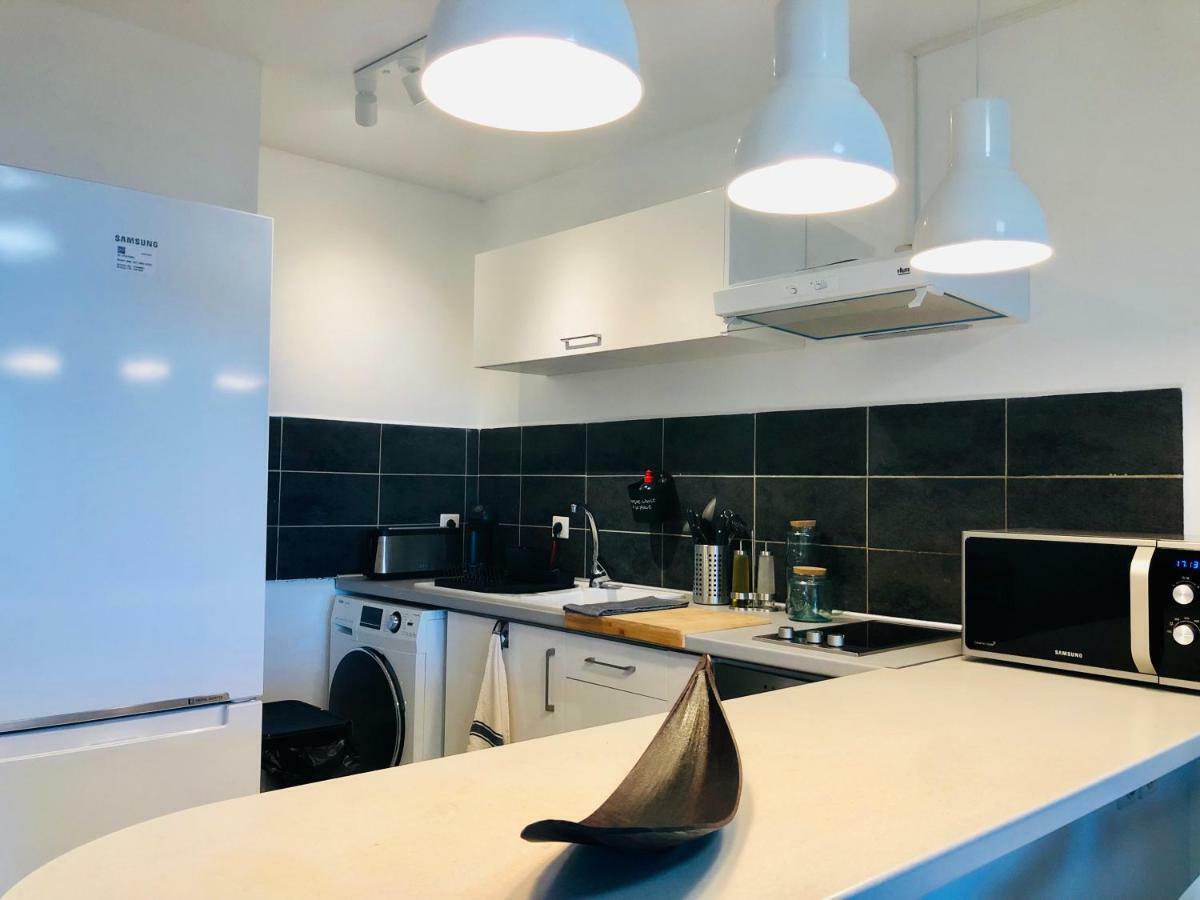 Appartement Au Bord De L'Eau Le Moule Luaran gambar