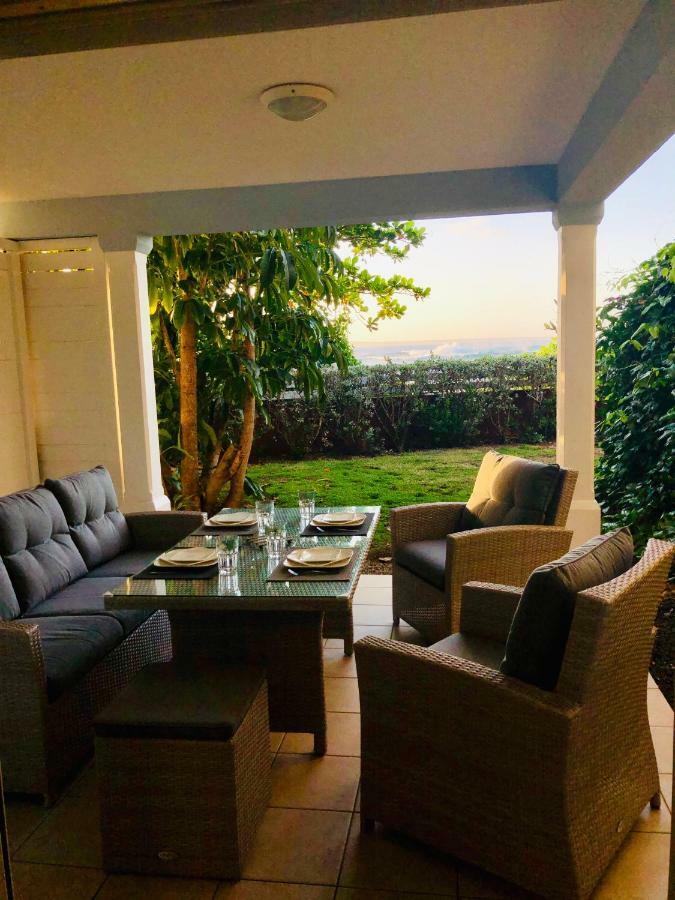 Appartement Au Bord De L'Eau Le Moule Luaran gambar